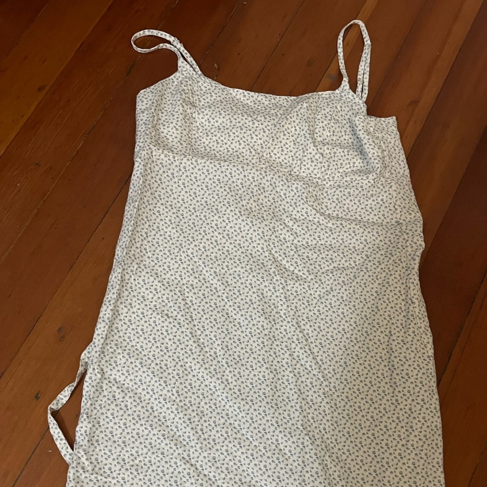 Brandy Melville short flower pattern dress
